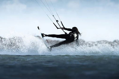 2025 Mystic Stealth Hardshell Waist Harness